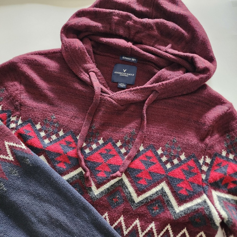 American‎ Eagle Outfitters Seriously Soft Burgundy Pattern Hoodie Mens size M